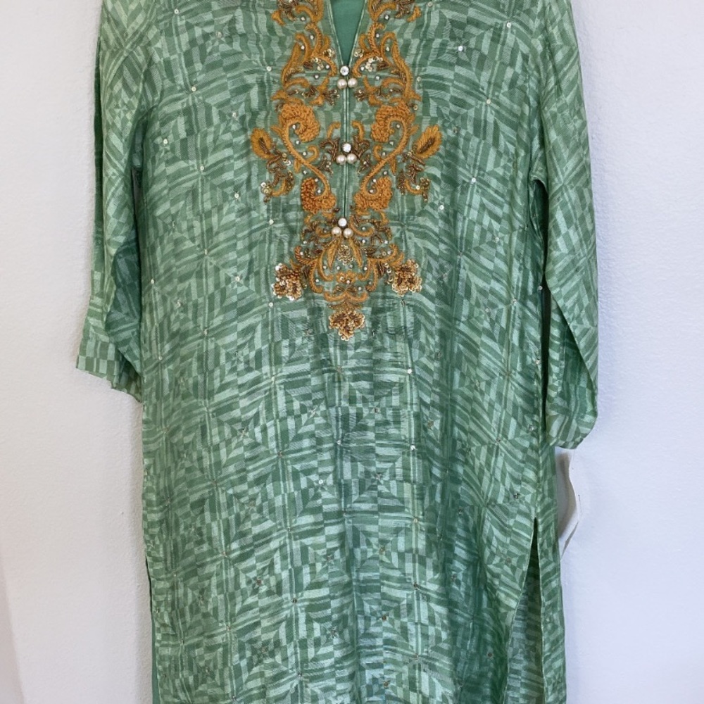 Agha Noor brand new three piece.  (Pakistani)